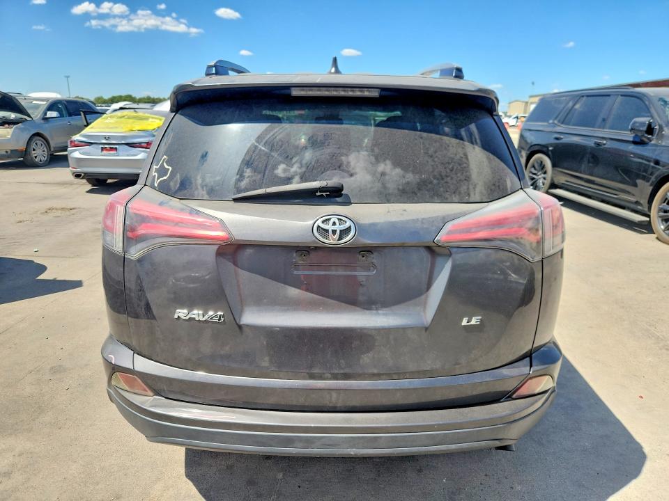 Photo 6 from auction – 2017 TOYOTA RAV4 with VIN JTMZFREV7HJ139269