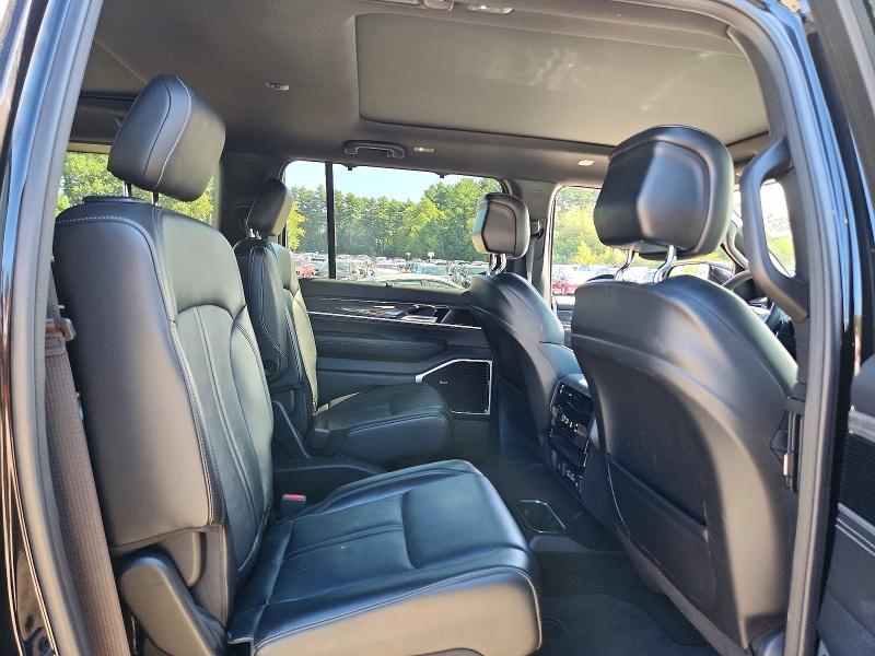 Снимка 11 от търг – 2022 JEEP WAGONEER с VIN 1C4SJVDT1NS108999