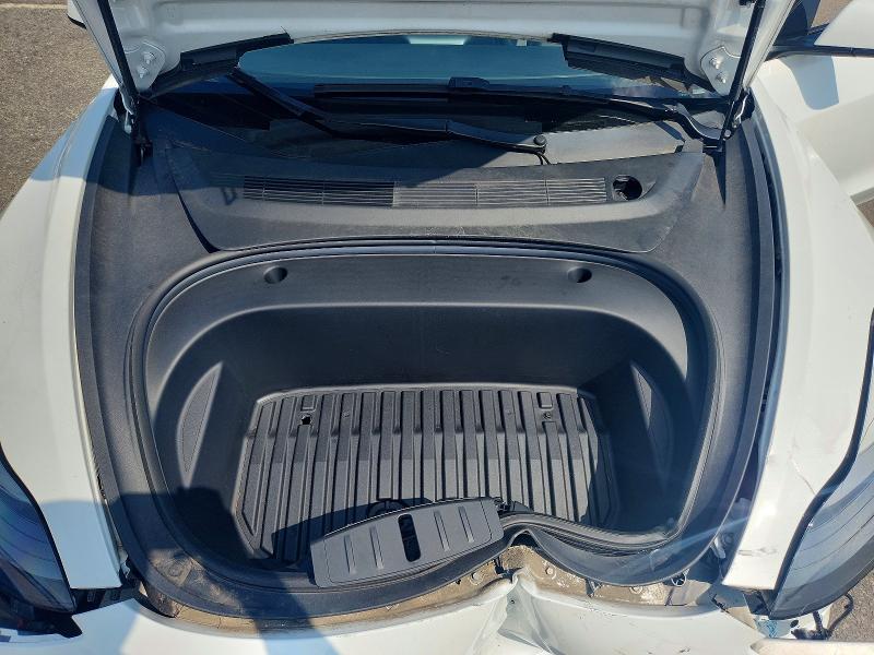 Фото 11 с аукциона – 2022 TESLA MODEL X с VIN 5YJ3E1EB0NF317963