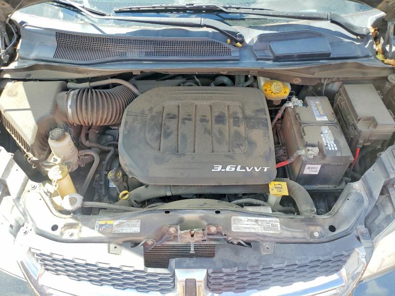 Photo 12 from auction – 2017 DODGE GRAND CARAVAN with VIN 2C4RDGCG6HR698077