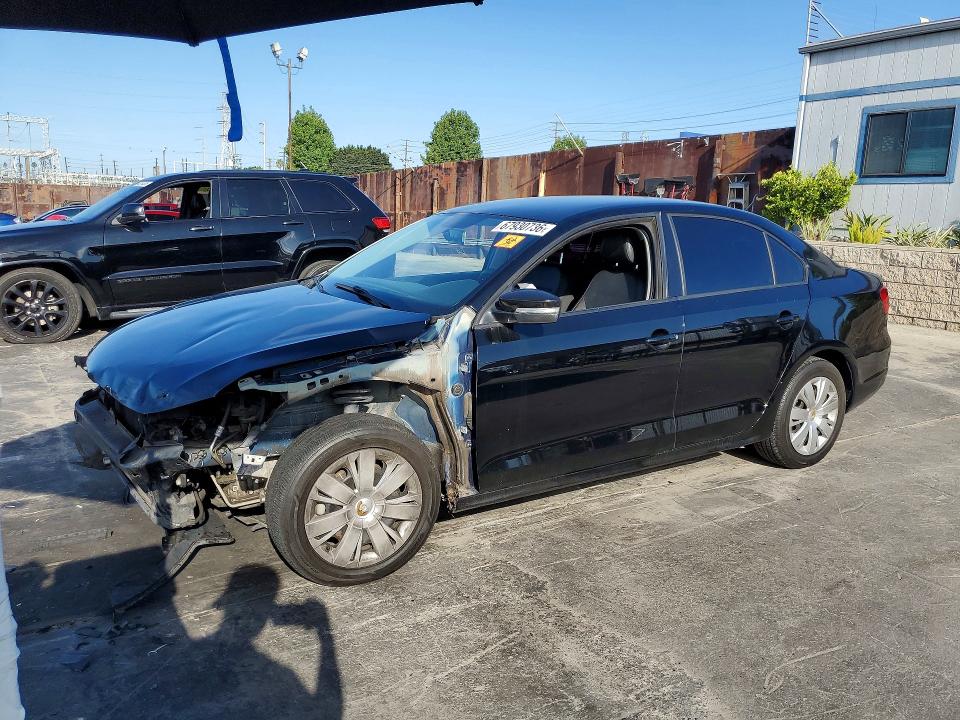 Photo 1 from auction – 2011 VOLKSWAGEN JETTA with VIN 3VWDZ7AJ6BM326258