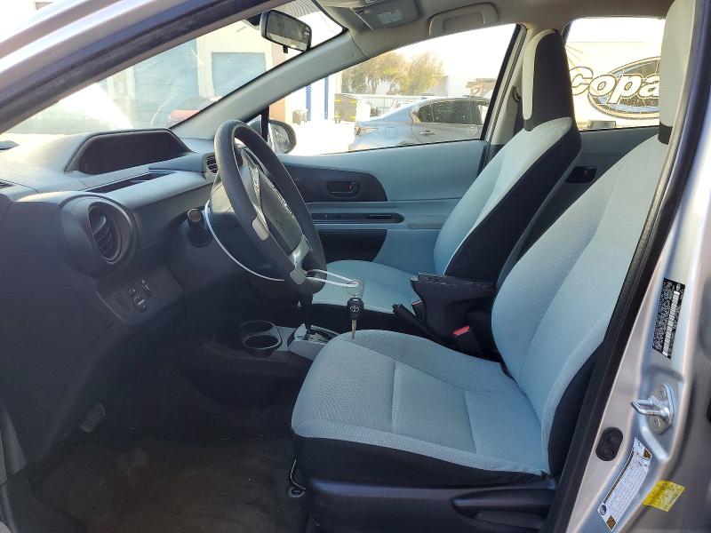 Zdjęcie 7 z aukcji – 2014 TOYOTA PRIUS C z VIN JTDKDTB32E1559461