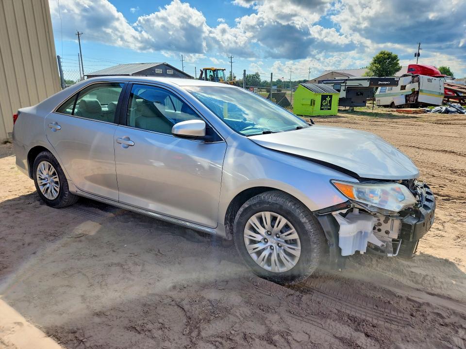 Foto 4 de la subasta – 2014 TOYOTA CAMRY con VIN 4T1BF1FK2EU443834