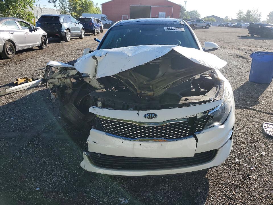 Photo 5 from auction – 2018 KIA OPTIMA with VIN 5XXGU4L35JG266372