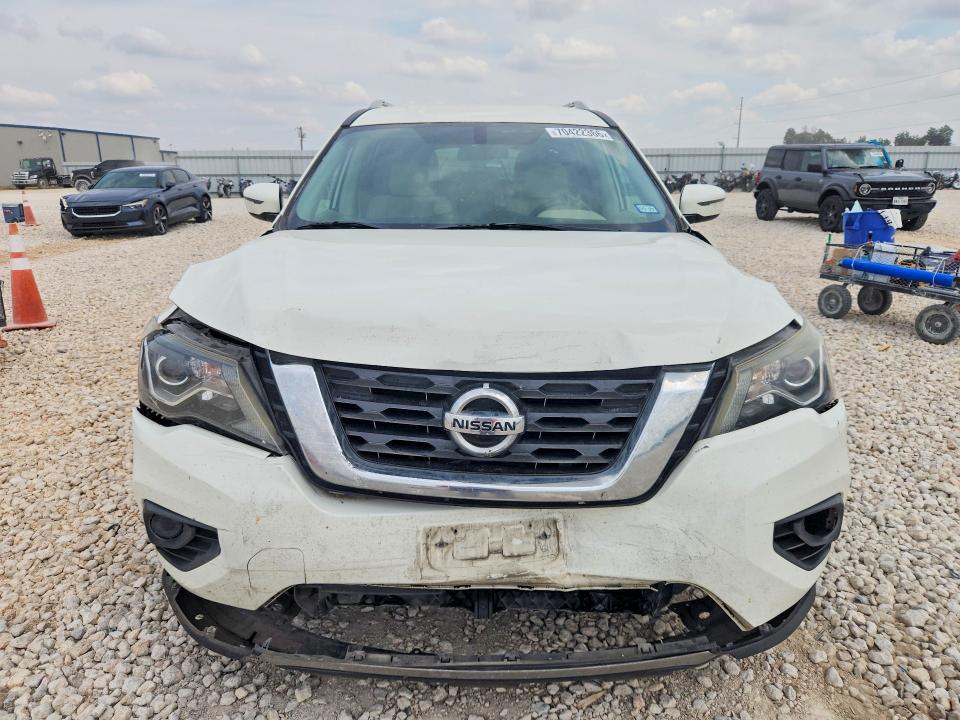 Foto 5 de la subasta – 2017 NISSAN PATHFINDER con VIN 5N1DR2MN4HC642719