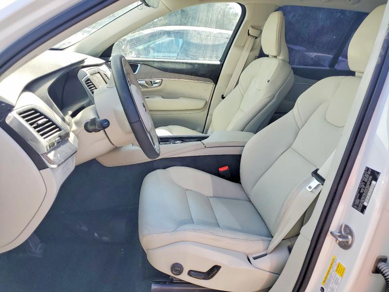Photo 7 from auction – 2025 VOLVO XC90 with VIN YV4H60PE7S1300423