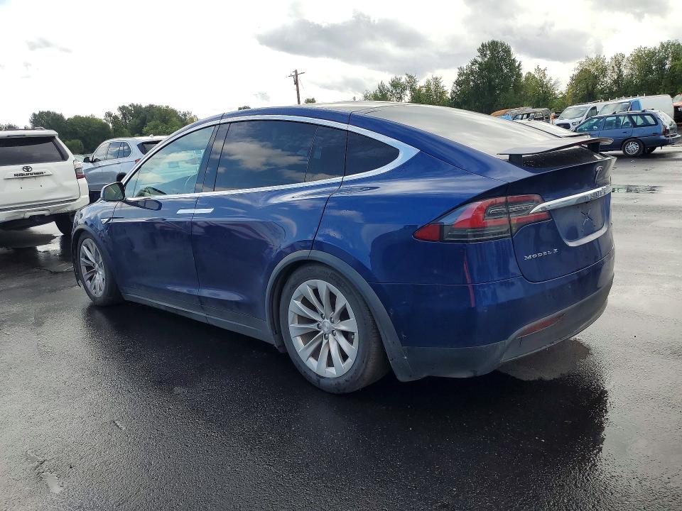 Photo 2 from auction – 2016 TESLA MODEL X with VIN 5YJXCAE29GF007143