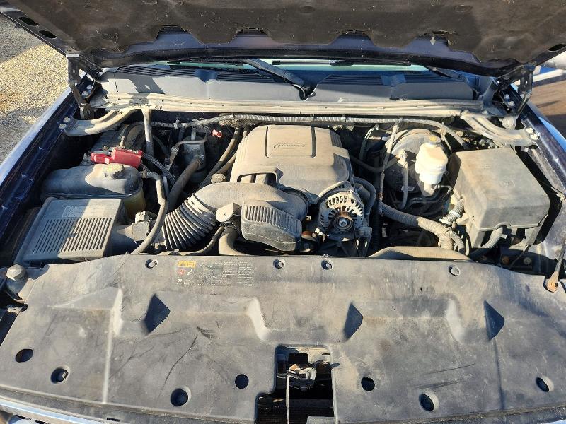 Photo 11 from auction – 2011 CHEVROLET SILVERADO with VIN 1GCRKREA2BZ397670