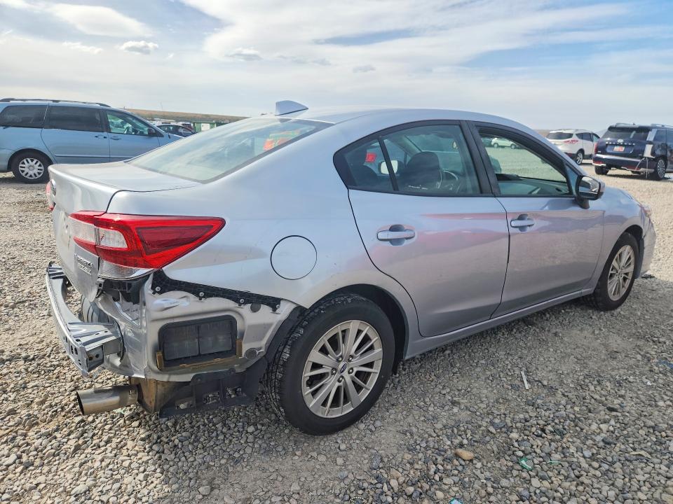 Photo 3 from auction – 2017 SUBARU IMPREZA with VIN 4S3GKAB60H3619143
