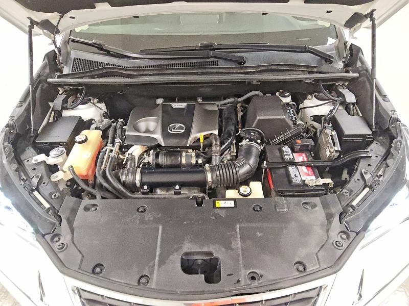 Photo 12 from auction – 2019 LEXUS NX 300 with VIN JTJYARBZXK2136205