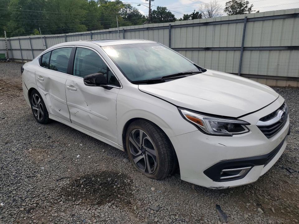 Photo 4 from auction – 2020 SUBARU LEGACY with VIN 4S3BWAN63L3021647