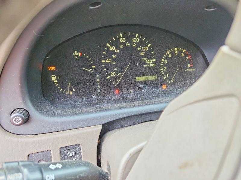 Foto 9 de la subasta – 2001 LEXUS RX con VIN JTJHF10U810179171