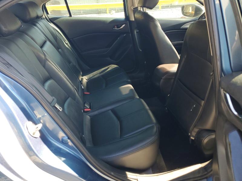 Photo 10 from auction – 2018 MAZDA 3 with VIN 3MZBN1V38JM252142