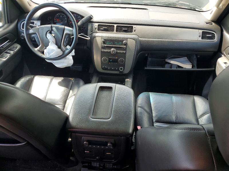 Photo 8 from auction – 2011 CHEVROLET AVALANCHE with VIN 3GNTKFE34BG168629