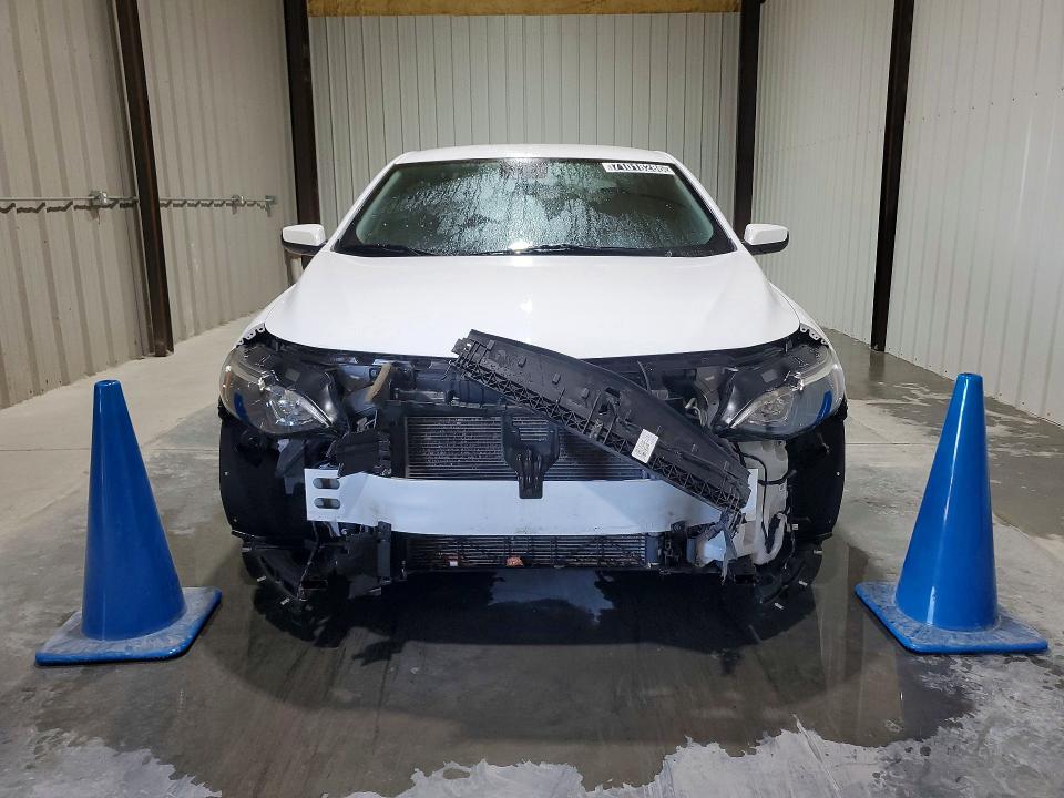 Снимка 5 от търг – 2025 CHEVROLET MALIBU с VIN 1G1ZD5ST5SF142501