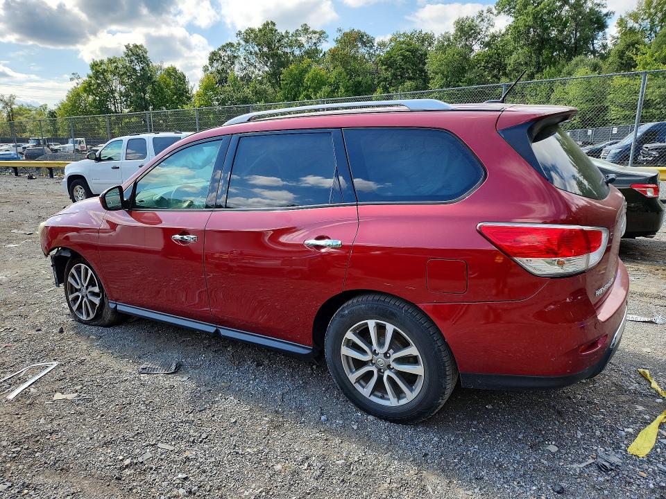 Photo 2 from auction – 2015 NISSAN PATHFINDER with VIN 5N1AR2MM3FC651127