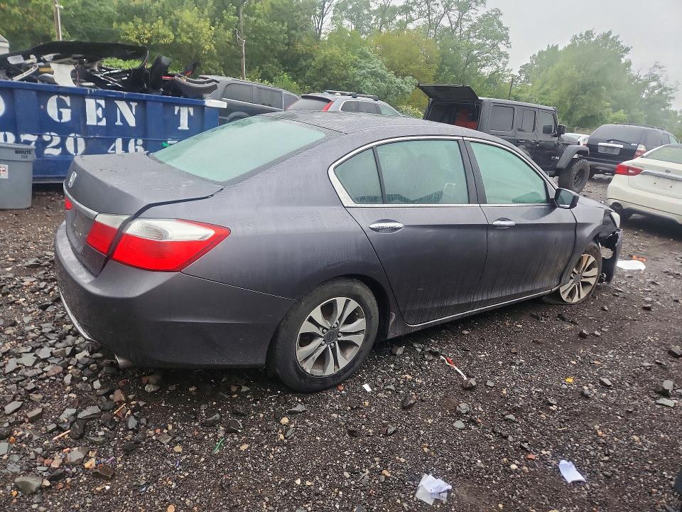 Photo 3 from auction – 2013 HONDA ACCORD with VIN 1HGCR2F3XDA148349