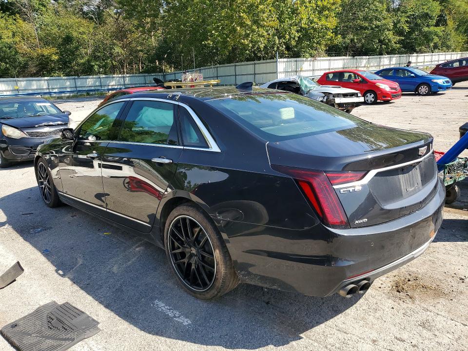 Photo 2 from auction – 2020 CADILLAC CT6 with VIN 1G6KE5RS1LU108784