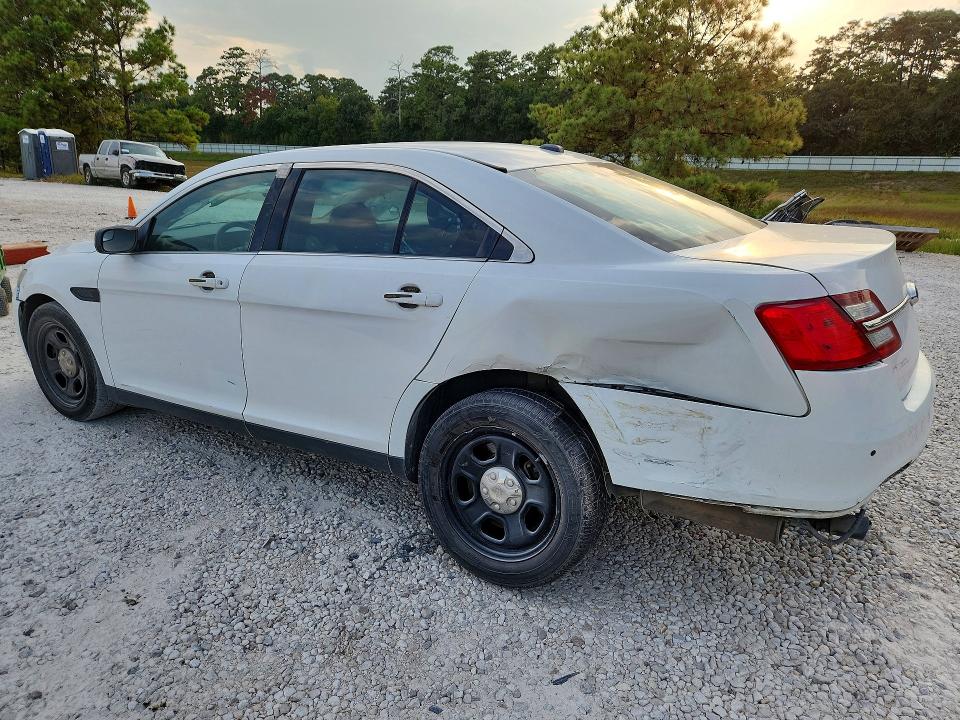 Photo 2 from auction – 2017 FORD TAURUS with VIN 1FAHP2L87HG100231