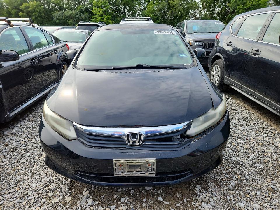 Снимка 5 от търг – 2012 HONDA CIVIC с VIN 19XFB2F57CE096109