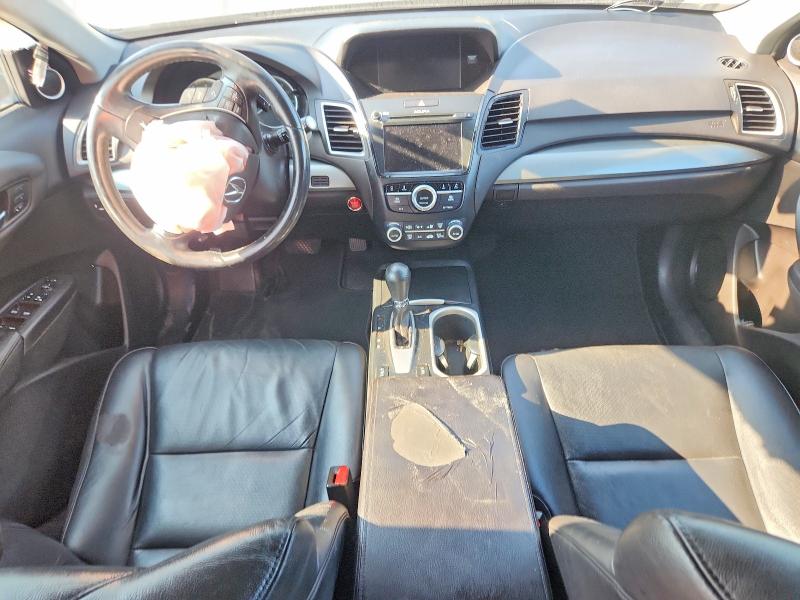 Снимка 8 от търг – 2017 ACURA RDX с VIN 5J8TB4H59HL020676