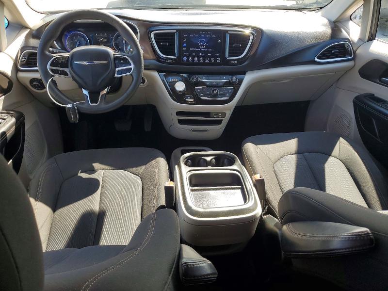 Photo 8 from auction – 2017 CHRYSLER PACIFICA with VIN 2C4RC1BG7HR788436