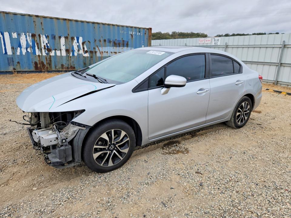 HONDA CIVIC 2015 with VIN 2HGFB2F80FH532142 - Photo from auction
