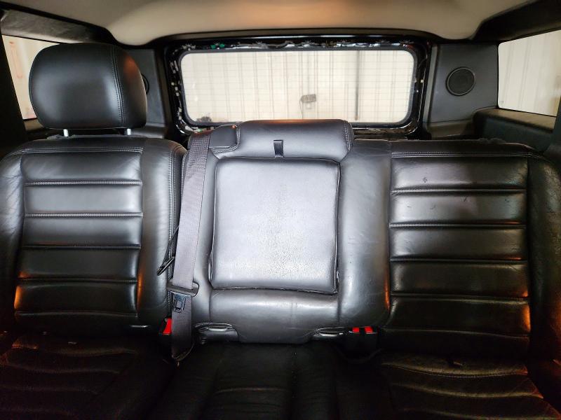 Photo 10 from auction – 2005 HUMMER H2 with VIN 5GRGN23U85H132151