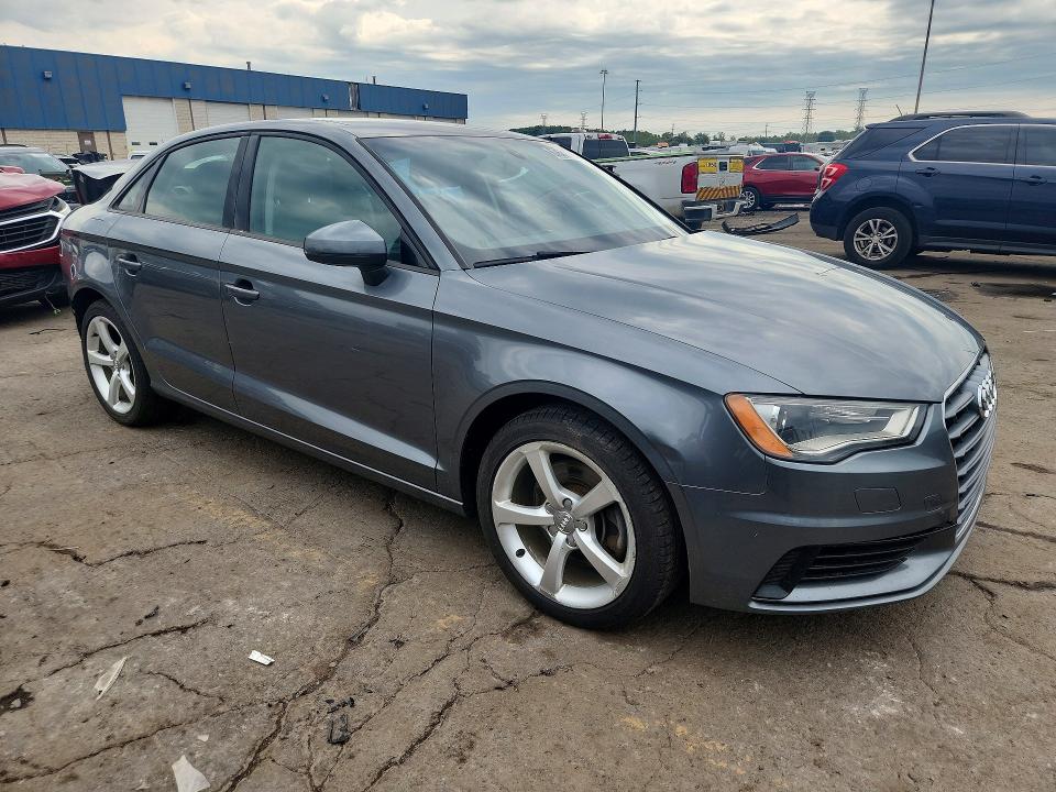 Photo 4 from auction – 2015 AUDI A3 with VIN WAUACGFF7F1131796