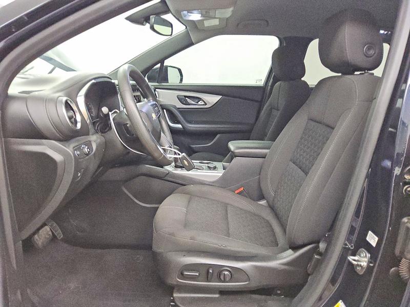Photo 7 from auction – 2021 CHEVROLET BLAZER with VIN 3GNKBBRA0MS545986
