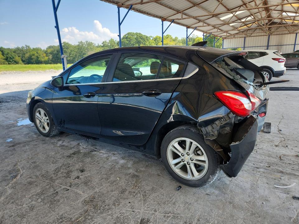 Photo 2 from auction – 2017 CHEVROLET CRUZE with VIN 3G1BE6SM5HS598144