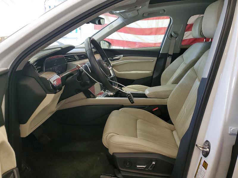 Фото 7 с аукциона – 2019 AUDI E-TRON с VIN WA1VABGE1KB010070