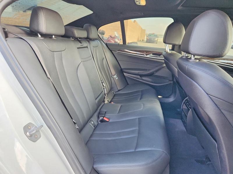 Photo 10 from auction – 2018 BMW 530E with VIN WBAJA9C54JB250423