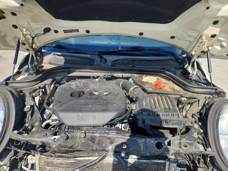 Photo 11 from auction – 2016 MINI COOPER with VIN WMWXP5C59G3B15168