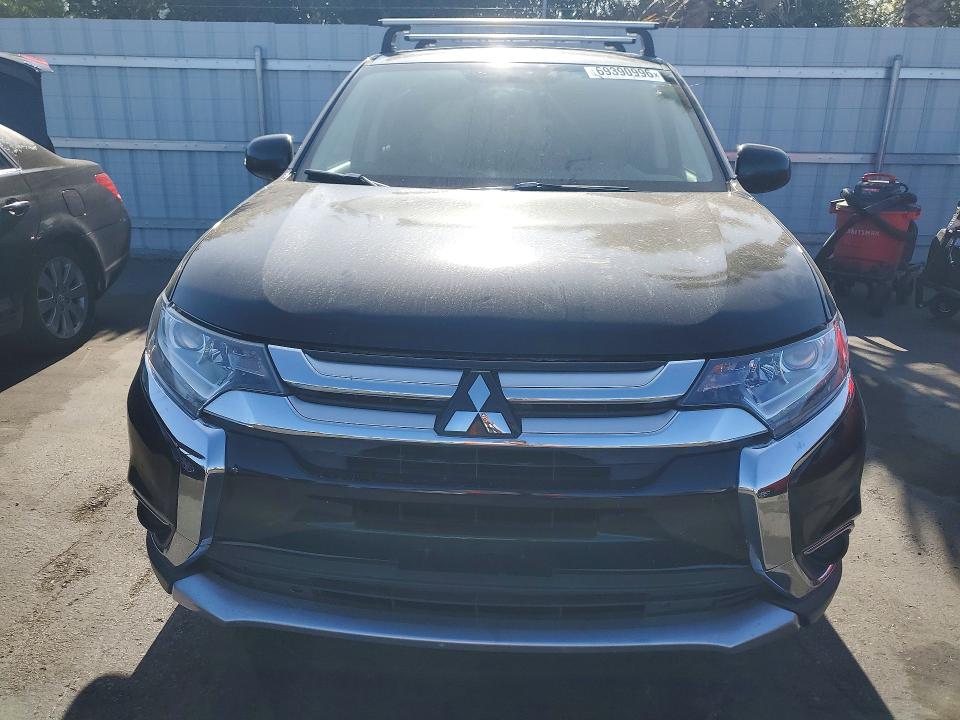 Photo 5 from auction – 2016 MITSUBISHI OUTLANDER with VIN JA4AZ3A31GZ035764