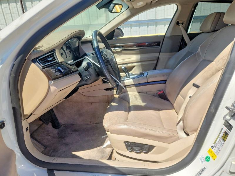 Photo 7 from auction – 2009 BMW 750 with VIN WBAKA83539CY35224