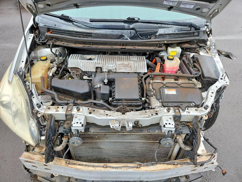 Photo 11 from auction – 2013 TOYOTA PRIUS with VIN JTDKN3DU7D1638481