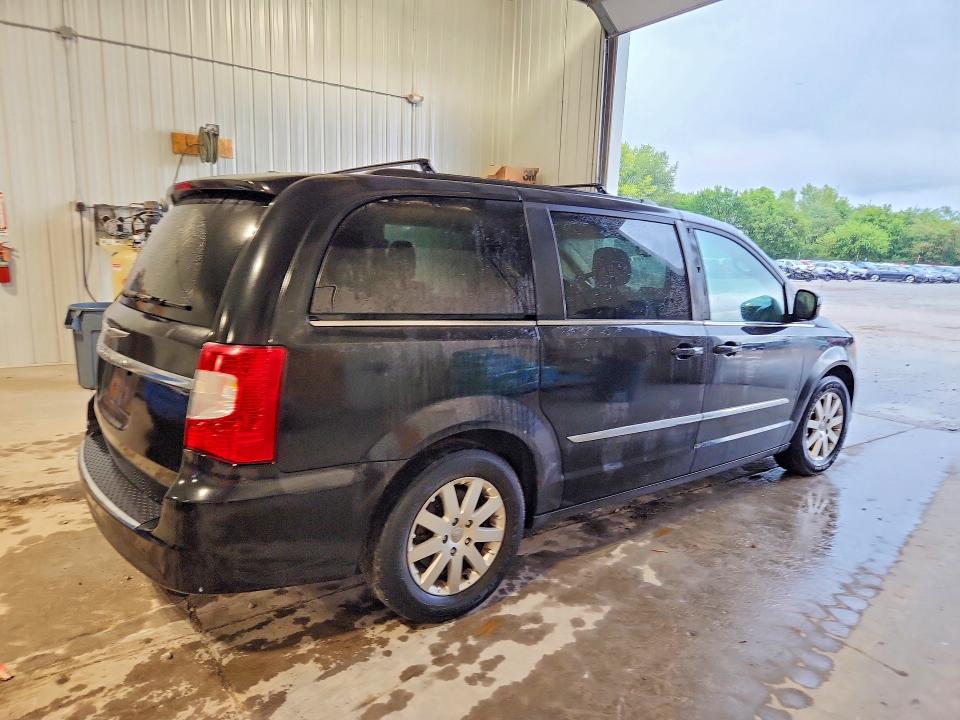 Снимка 3 от търг – 2016 CHRYSLER TOWN & COUNTRY с VIN 2C4RC1BG8GR288073