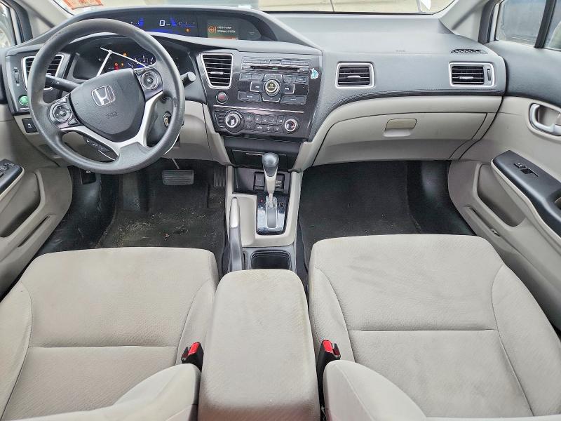 Снимка 8 от търг – 2013 HONDA CIVIC с VIN 19XFB2F55DE203093