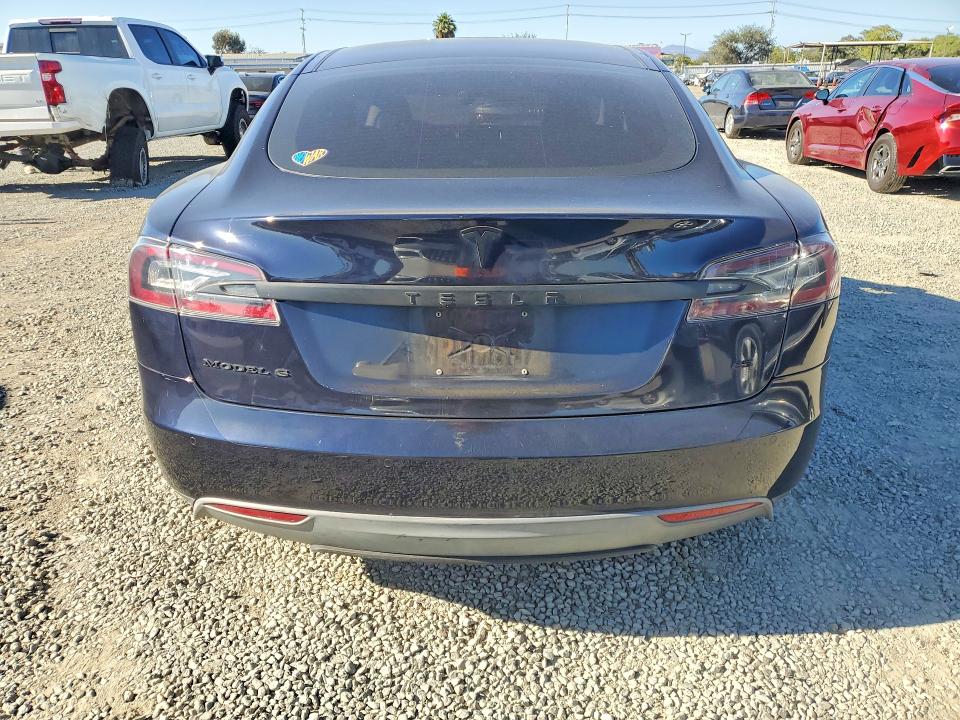 Photo 6 from auction – 2014 TESLA MODEL S with VIN 5YJSA1H1XEFP29396