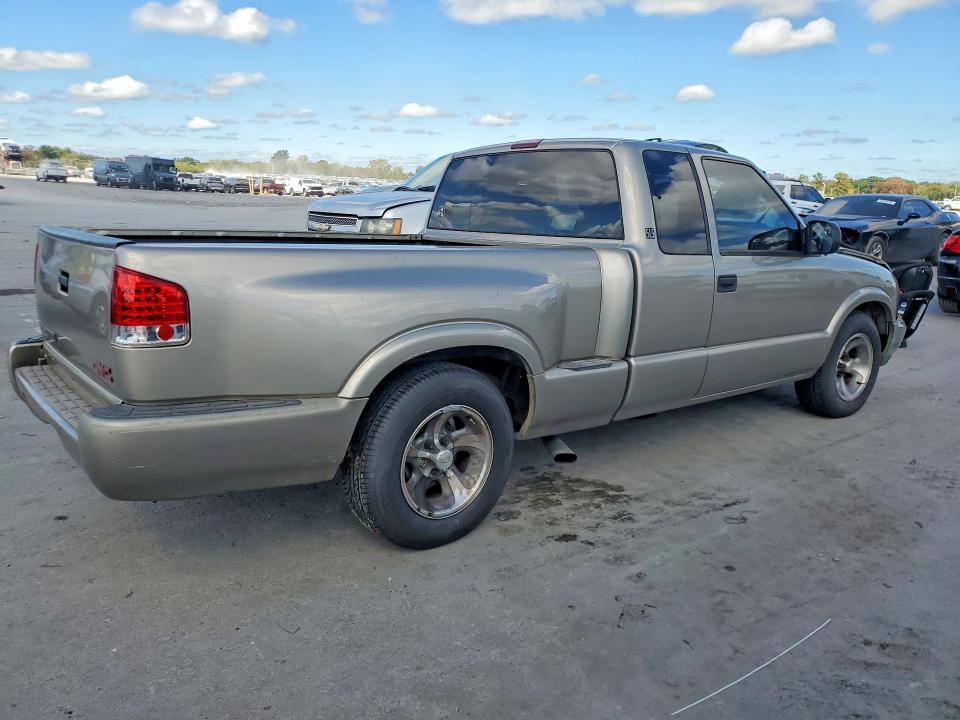 صورة رقم 3 من المزاد - 2001 GMC SONOMA مع VIN 1GTCS195718173576