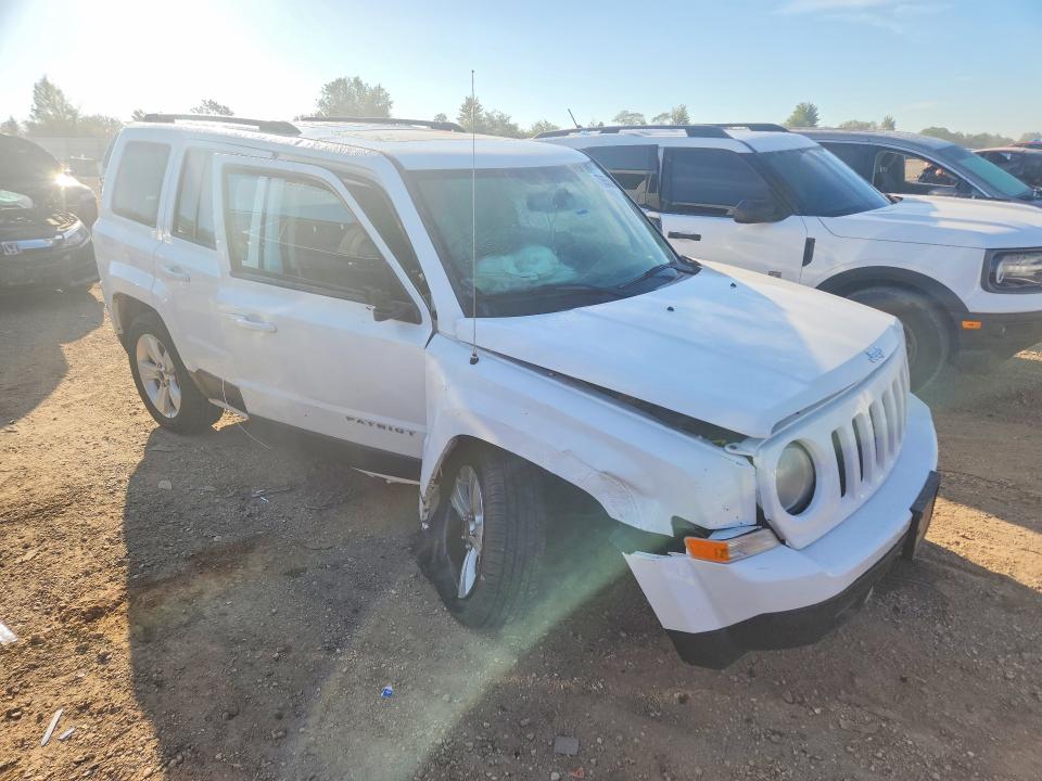 Фото 4 с аукциона – 2014 JEEP PATRIOT с VIN 1C4NJPFA4ED600449