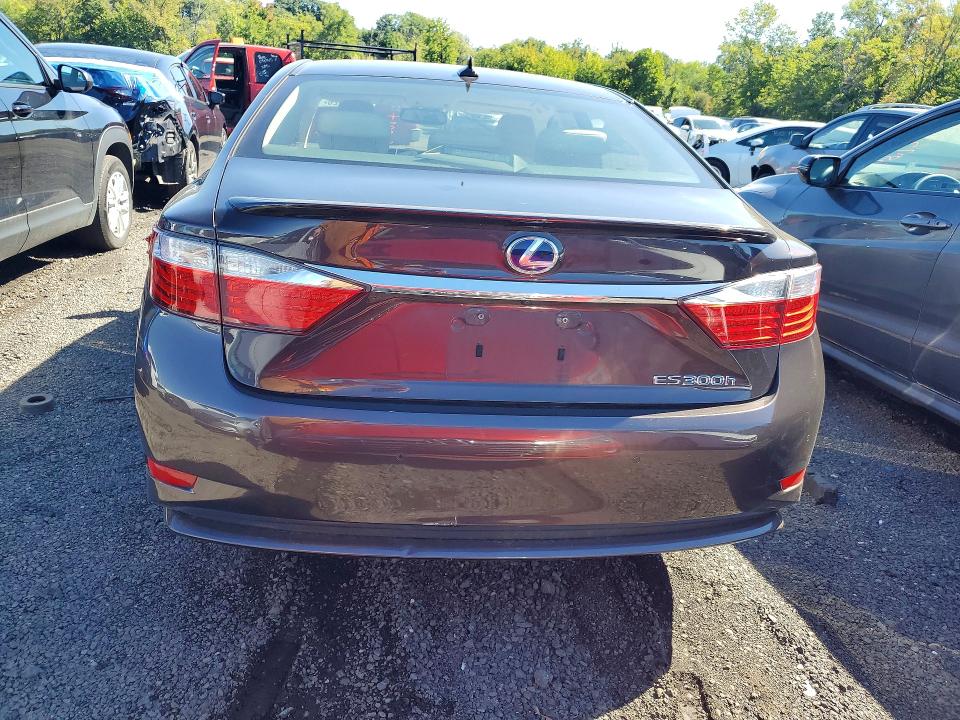 Photo 6 from auction – 2014 LEXUS ES with VIN JTHBW1GG8E2040434