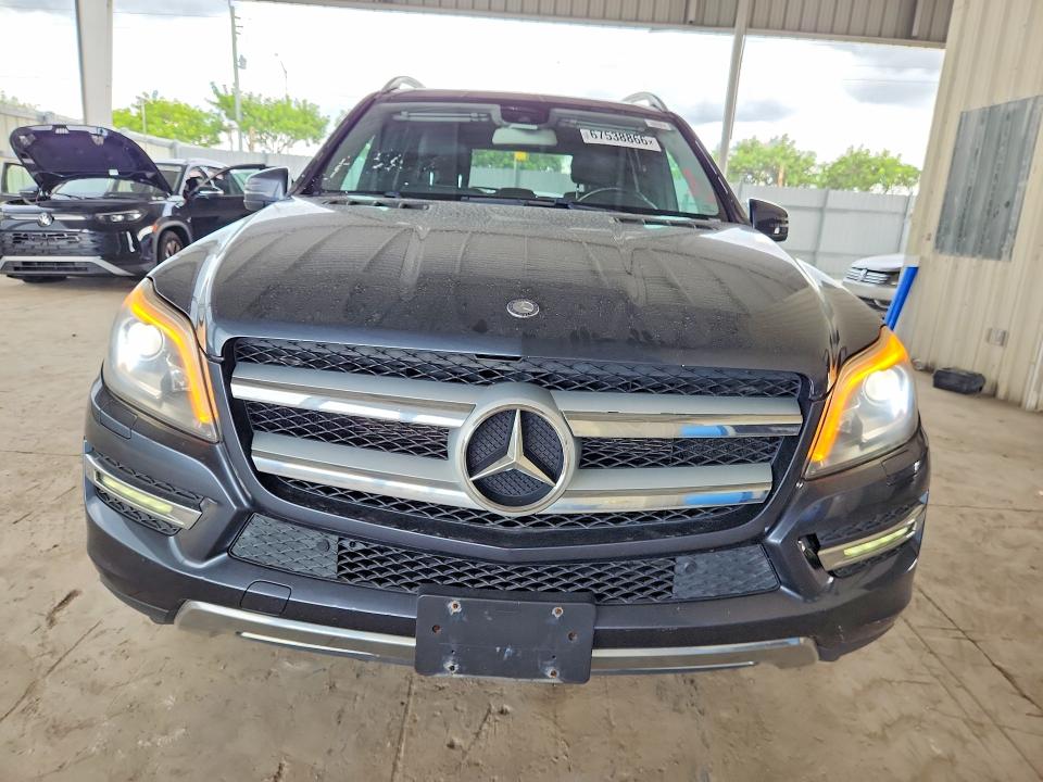 Photo 5 from auction – 2013 MERCEDES-BENZ GL with VIN 4JGDF7CE9DA147476