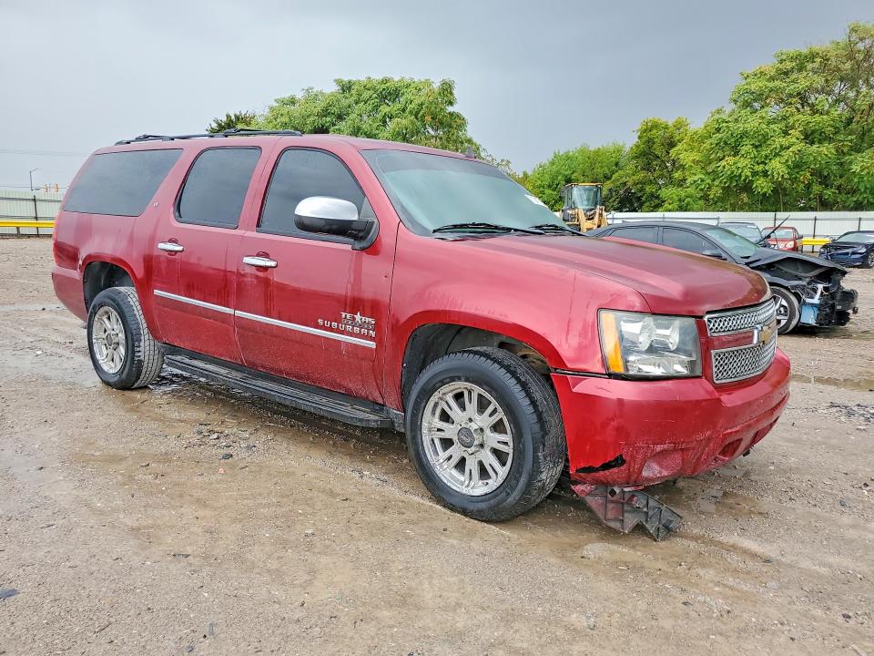 Photo 4 from auction – 2011 CHEVROLET SUBURBAN with VIN 1GNSCJE09BR270364