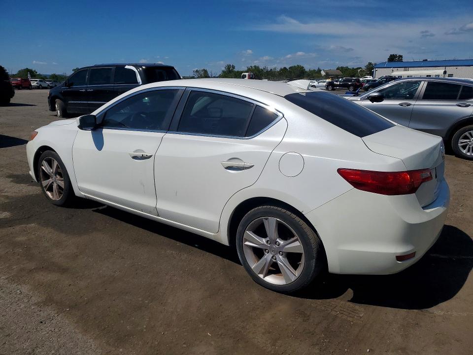 Photo 2 from auction – 2014 ACURA ILX with VIN 19VDE1F35EE004773