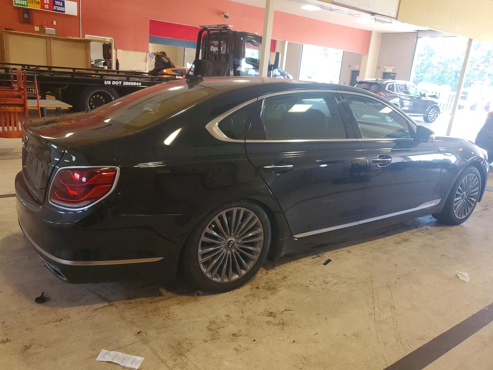 Foto 3 de la subasta – 2019 KIA K900 con VIN KNAS34J61K6008907