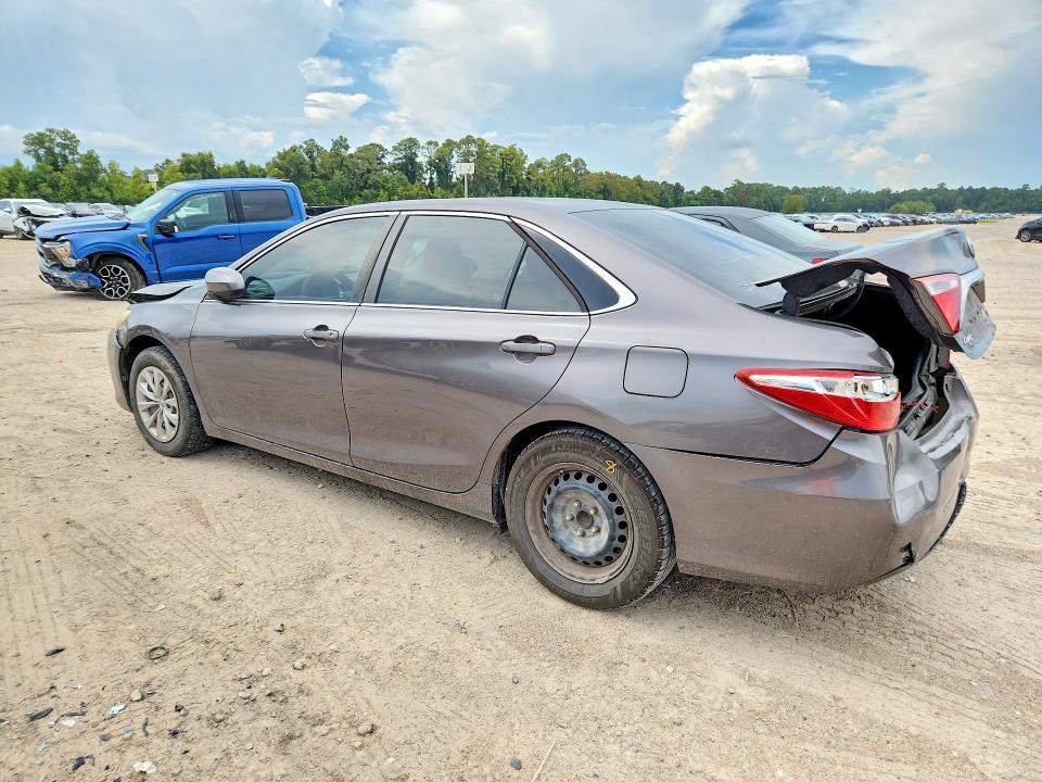 Photo 2 from auction – 2016 TOYOTA CAMRY with VIN 4T4BF1FKXGR546606