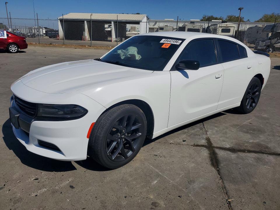 DODGE CHARGER 2019 with VIN 2C3CDXBG2KH692754 - Photo from auction