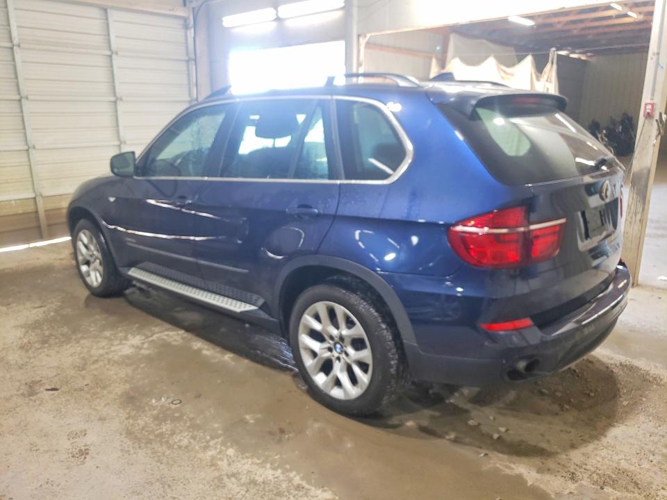 Foto 2 de la subasta – 2013 BMW X5 con VIN 5UXZV4C52DL993348